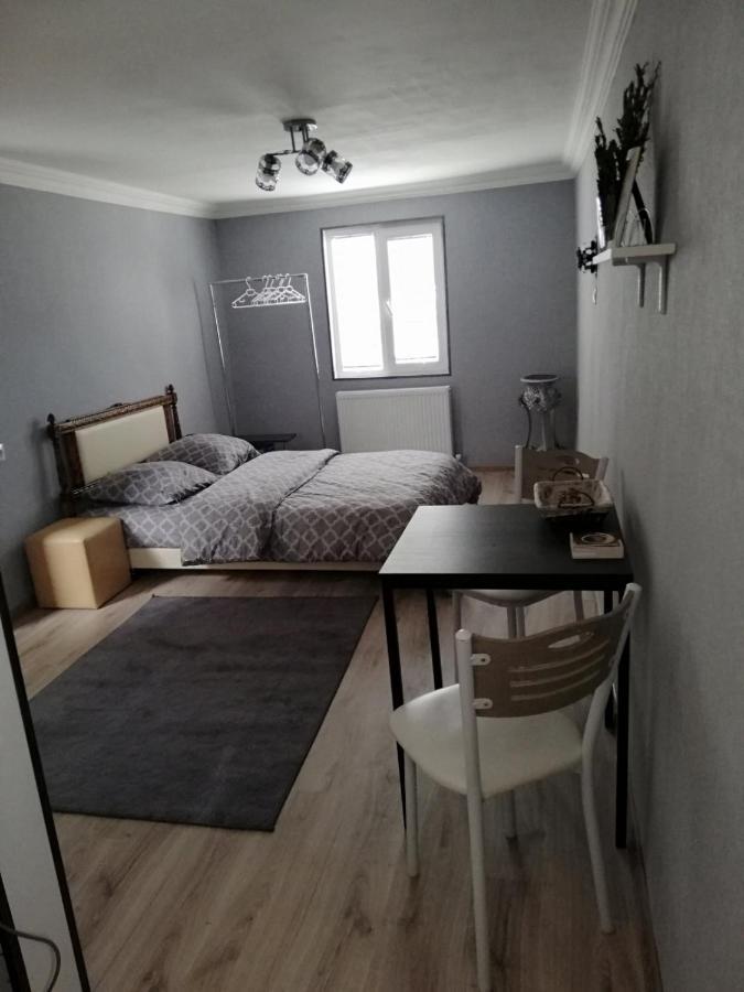Lamara Apartment Tbilisi Eksteriør bilde